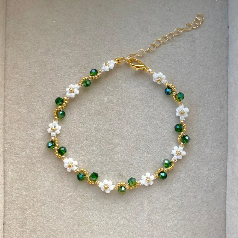 Emerald Wave Beaded Flower Bracelet