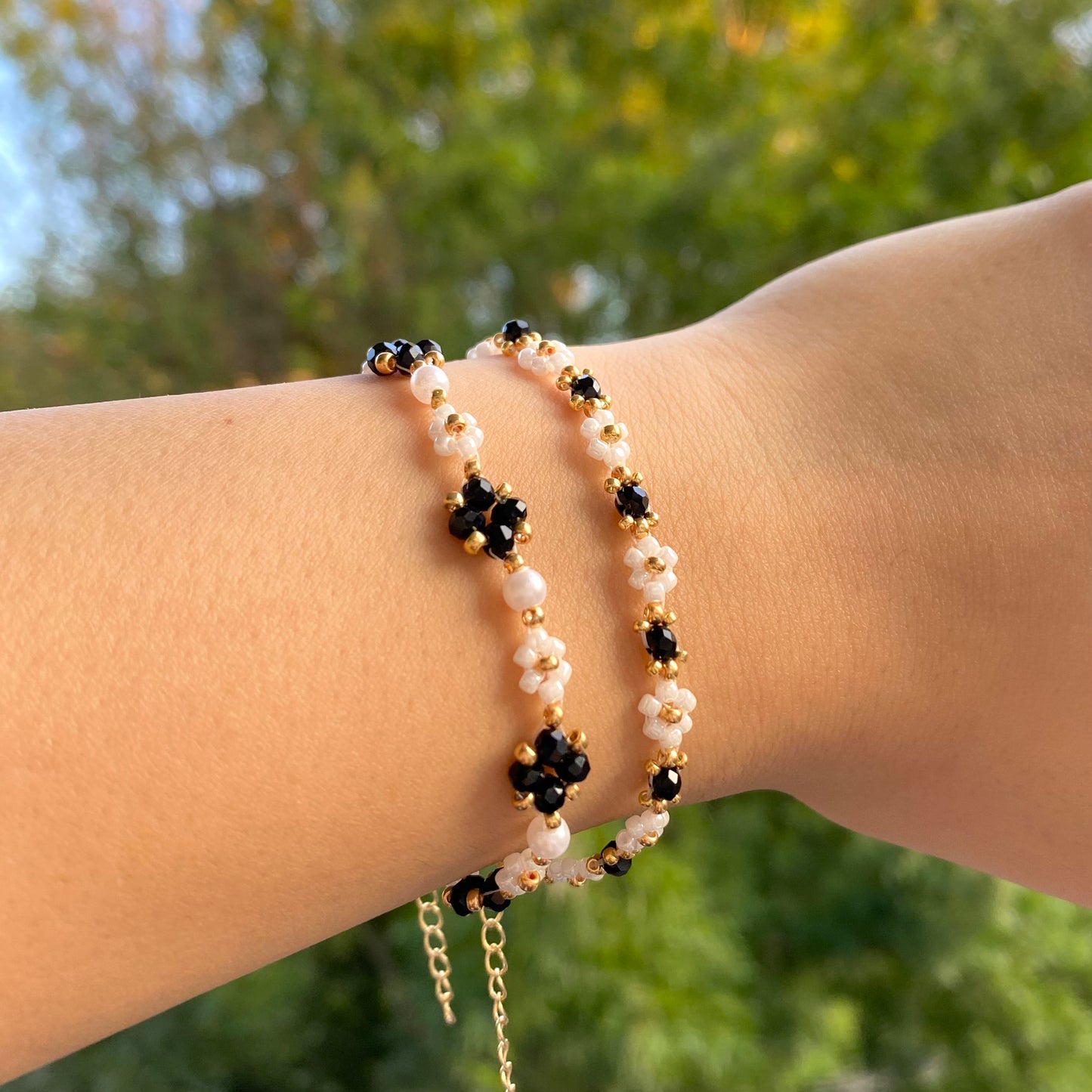 Black Beaded Crystal Flower Bracelet