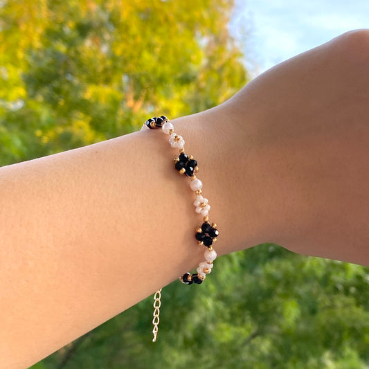 Black Beaded Crystal Flower Bracelet