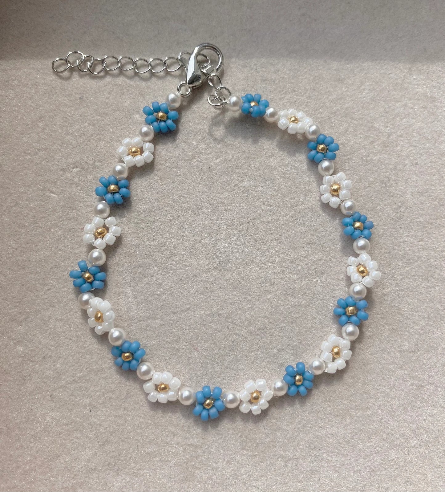 Blue Beaded Flower Bracelet